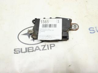 Активатор замка правый Subaru Outback 1999