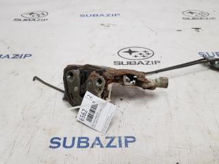 Замок двери передний левый Subaru Legacy 1996