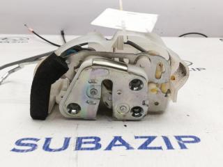 Замок двери передний правый Subaru Forester