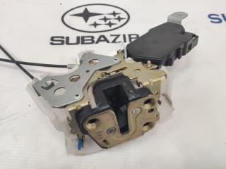 Замок двери передний левый Subaru Forester 2006