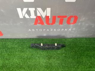 Запчасть кронштейн бампера передний левый Kia Rio 3 2013