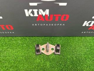 Запчасть ответная часть замка багажника Kia Ceed 1 HB 2012