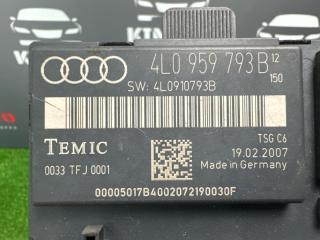 Блок управления дверью передний левый Audi Q7 4L 4.2 BAR