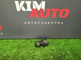 Запчасть концевик двери Renault Logan 2014