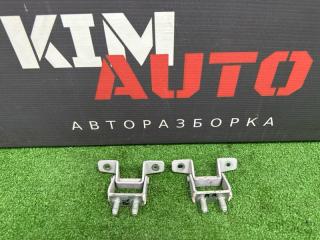 Петли крышки багажника Kia Ceed 1 HB 2011