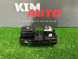 Кнопка стеклоподъемника задняя правая Kia Rio X 2021