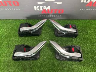 Фото запчасти ручка двери внутренняя (хром) Mazda CX-5 2016 Б/У запчасть Запчасть ручка двери внутренняя (хром) Mazda CX-5 2016