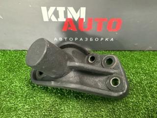 Кронштейн правой подушки двигателя Kia Rio 3 QB 1.6 G4FC