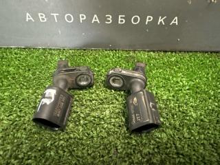 Запчасть датчик abs передний Skoda Octavia 2014