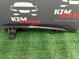 Направляющая стекла двери задняя правая Kia Ceed 2 2014