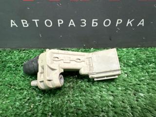 Датчик положения коленвала Skoda Fabia 2 2012