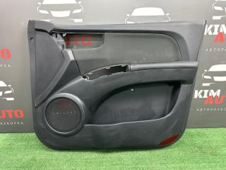 Обшивка двери передняя правая Kia Sportage 2 2009 контрактная Обшивка двери передняя правая Kia Sportage 2 2009