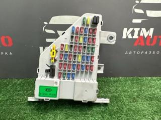 Блок предохранителей салонный Kia Sportage 2 2009