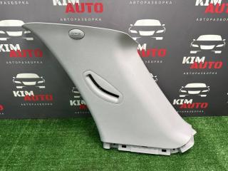 Запчасть накладка стойки верхняя задняя правая Kia Sportage 2 2009