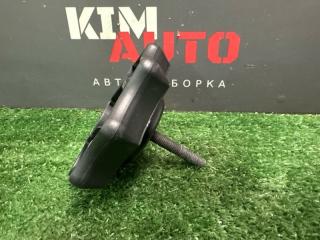 Болт крепления запасного колеса Polo 5 2013 1.6 CFNA