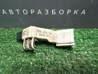 Запчасть датчик положения коленвала Skoda Yeti 2014