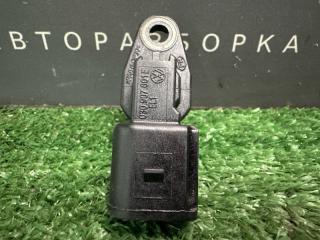 Запчасть датчик положения распредвала Skoda Yeti 2014