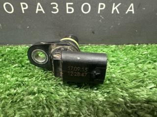 Датчик положения распредвала Skoda Octavia 2014