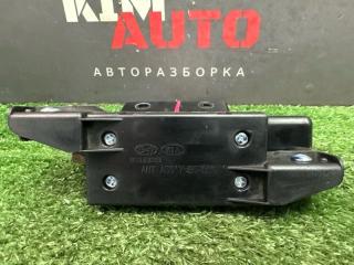 Антенна SOS ГЛОНАСС Kia Rio X 2021 Б/У Антенна SOS ГЛОНАСС Kia Rio X 2021