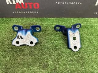 Петли двери задние правые Kia Rio 3 2014