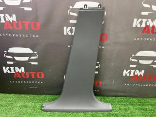 Запчасть накладка центральной стойки нижняя правая Ford Focus 2 2009