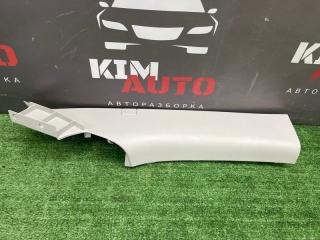 Запчасть накладка стойки кузова задняя правая Ford Focus 2 2009