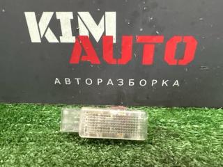 Запчасть плафон подсветки салона Volkswagen Polo 2012