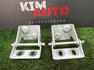 Петли крышки багажника Ford Focus 3 2012