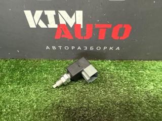 Выключатель стоп-сигнала(лягушка) Kia Ceed 1 HB 2010 Б/У Выключатель стоп-сигнала(лягушка) Kia Ceed 1 HB 2010