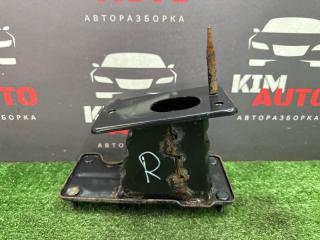 Кронштейн усилителя бампера задний правый Kia Ceed 1 HB 2010 Б/У Кронштейн усилителя бампера задний правый Kia Ceed 1 HB 2010