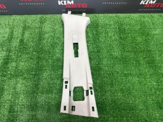 Накладка центральной стойки верхняя левая Renault Kaptur 2017