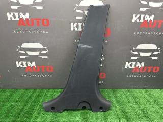 Запчасть накладка центральной стойки нижняя правая Renault Kaptur 2017