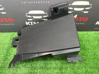 Дефлектор радиатора правый Renault Kaptur 2017