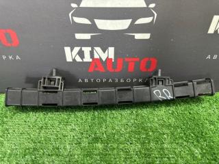 Направляющая стекла двери задняя правая Renault Kaptur 2017 Б/У Направляющая стекла двери задняя правая Renault Kaptur 2017