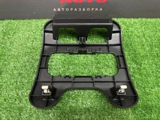 Кронштейн плафона салона Kaptur 2017 1.6 H4M