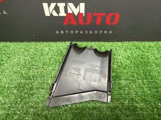 Фото запчасти крышка блока предохранителей Renault Kaptur 2017 Б/У запчасть Запчасть крышка блока предохранителей Renault Kaptur 2017