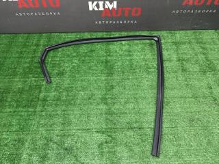 Уплотнитель стекла направляющий задний правый Kia Rio 3 2016 Б/У Уплотнитель стекла направляющий задний правый Kia Rio 3 2016