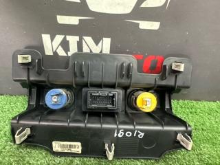 Блок розеток 12V Rio 4 2017 FB 1.6 G4FG