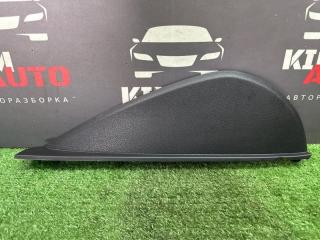 Накладка торпедо боковая правая Kia Rio 4 2017