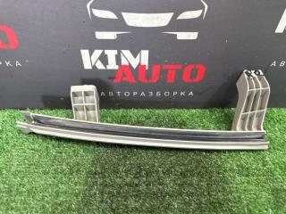 Направляющая стекла двери задняя правая Kia Rio 4 2021
