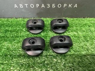 Крючок багажника Skoda Octavia 2014