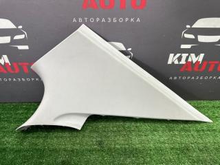 Запчасть накладка стойки верхняя задняя правая Skoda Octavia 2018