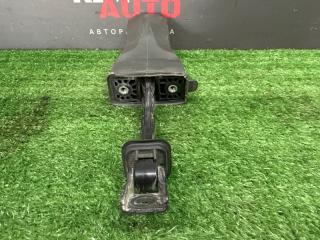 Ограничитель двери передний Volkswagen Polo 1.6 CFN