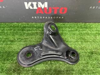 Кронштейн переднего подрамника правый Kia Ceed 3 2018