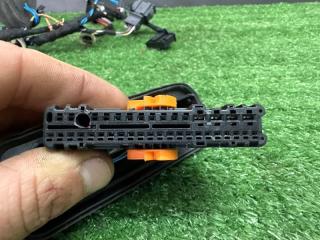 Проводка двери передняя левая Rapid 2 2021 NK6 1.6 CWVA Проводка двери передняя левая Rapid 2 2021 NK6 1.6 CWVA