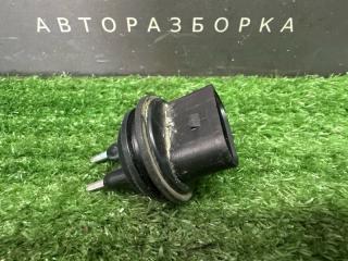 Запчасть датчик уровня омывающей жидкости Skoda Rapid 2 2021