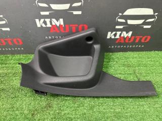 Накладка стойки нижняя задняя правая Ford focus 3 2012