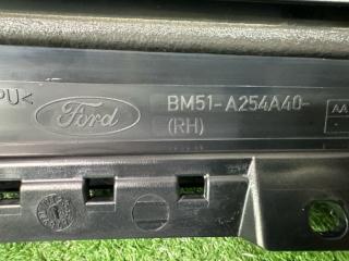Накладка задней двери передняя правая focus 3 2012 CB8 1.6L