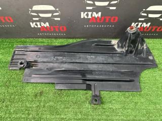 Защита днища кузова задняя левая Ford focus 3 2012 Б/У Защита днища кузова задняя левая Ford focus 3 2012