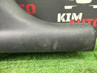 Накладка центральной стойки нижняя правая Octavia 2014 A7 1.2 CJZA